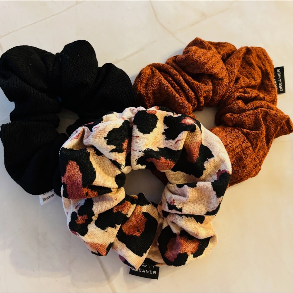 Dreamers Black and Brown Hair Accessories Set